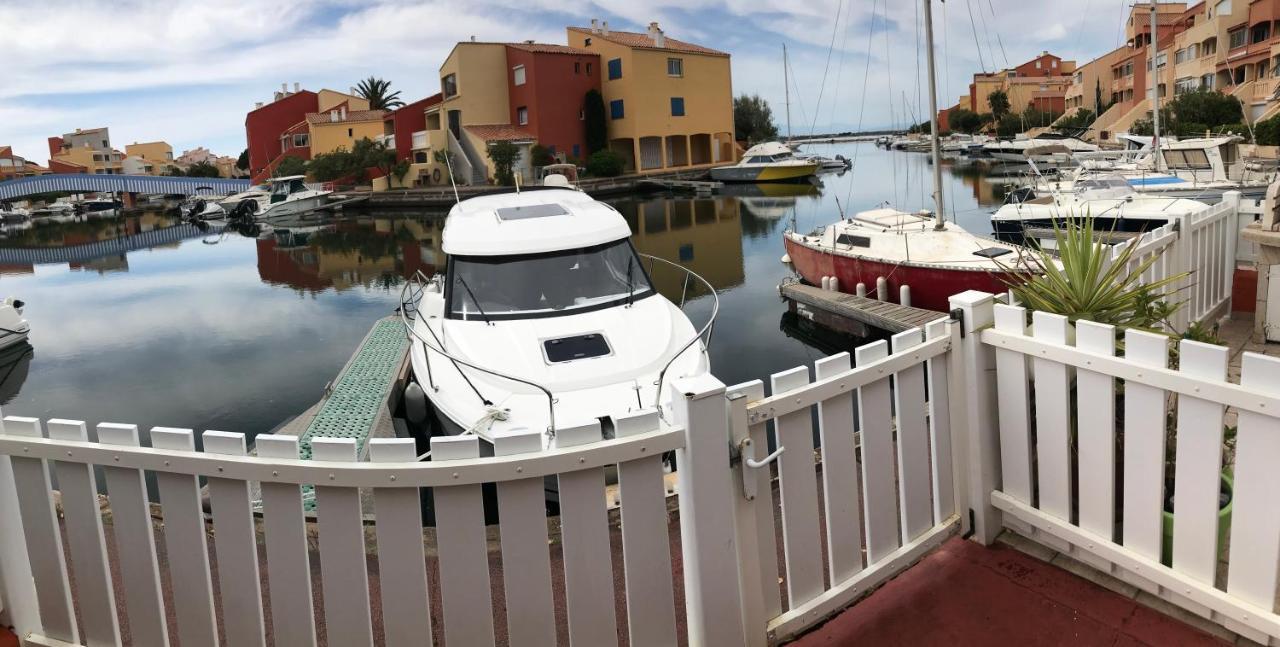 Marina Les Pieds Dans L Eau Apartment Le Barcares Exterior photo