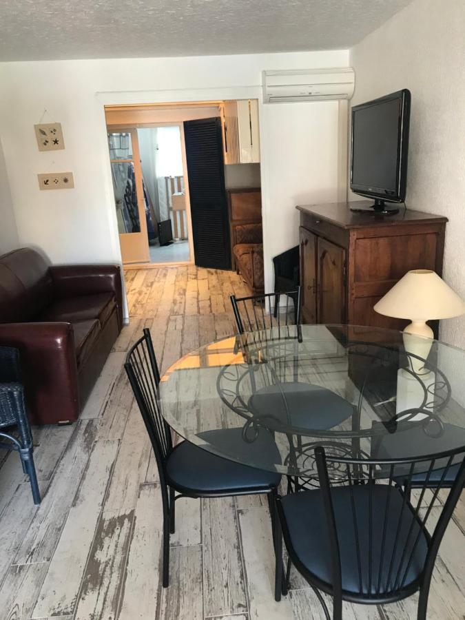 Marina Les Pieds Dans L Eau Apartment Le Barcares Exterior photo