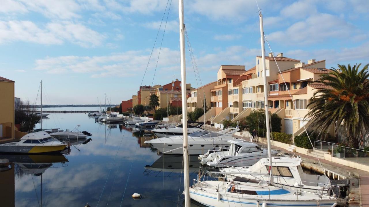 Marina Les Pieds Dans L Eau Apartment Le Barcares Exterior photo